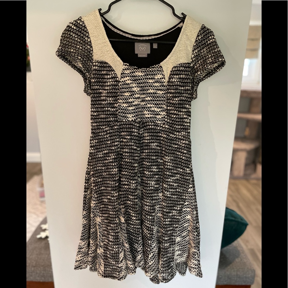 Anthropoligie Venessa Virginia mini dress. Excellent used condition. Sz XS